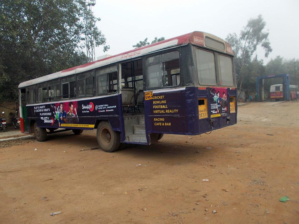 Ordinary full bus vinyl braniding-Hyderabad